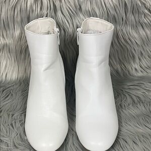 Top Moda White Ankle Boots